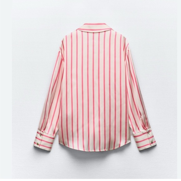Zara -Satin effect shirt -Pink Striped Women's Top-size M - Picture 4 of 5